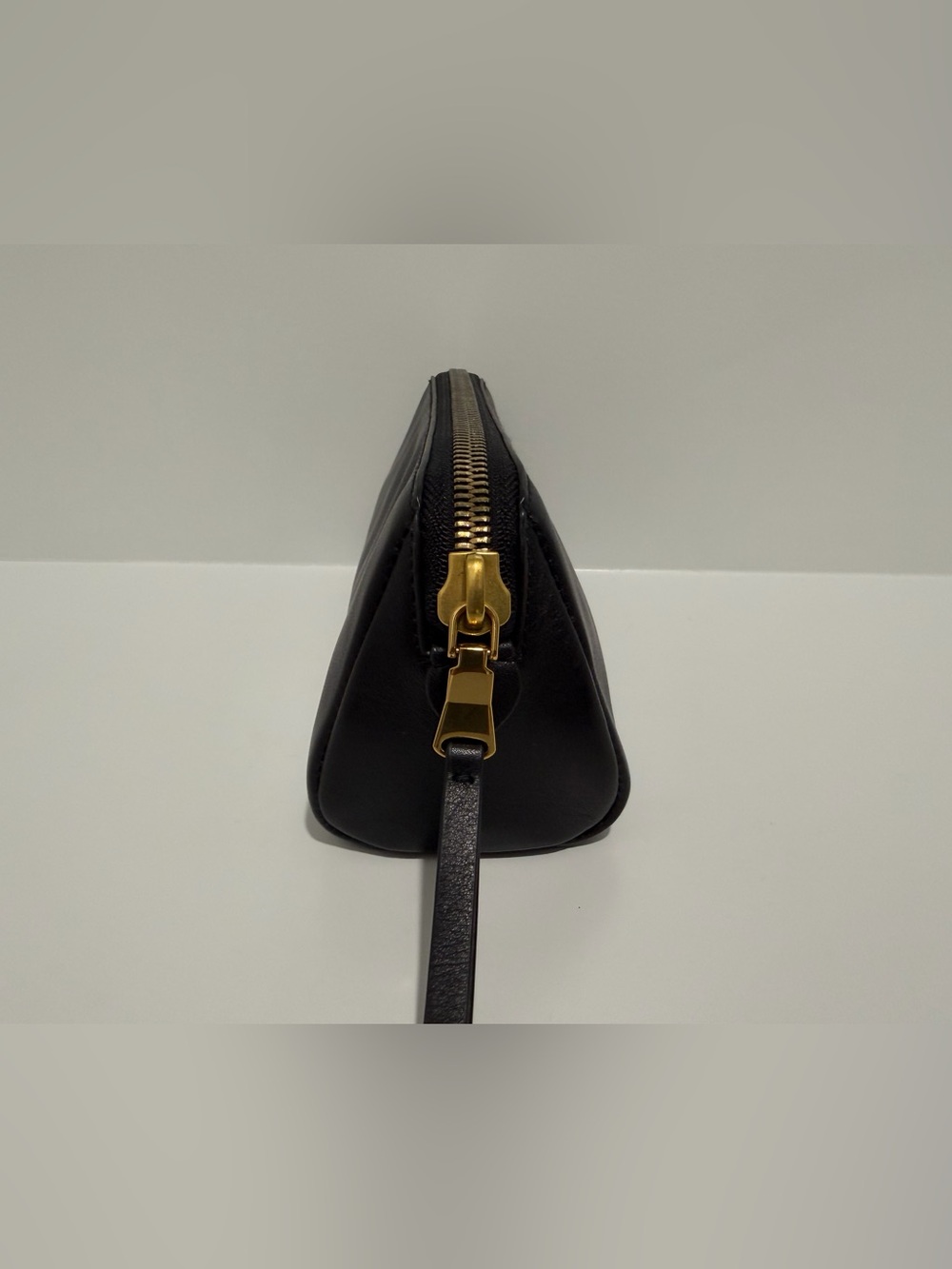 Madewell The Makeup Pouch in True Black Leather NY486 $68 - Picture 6 of 9